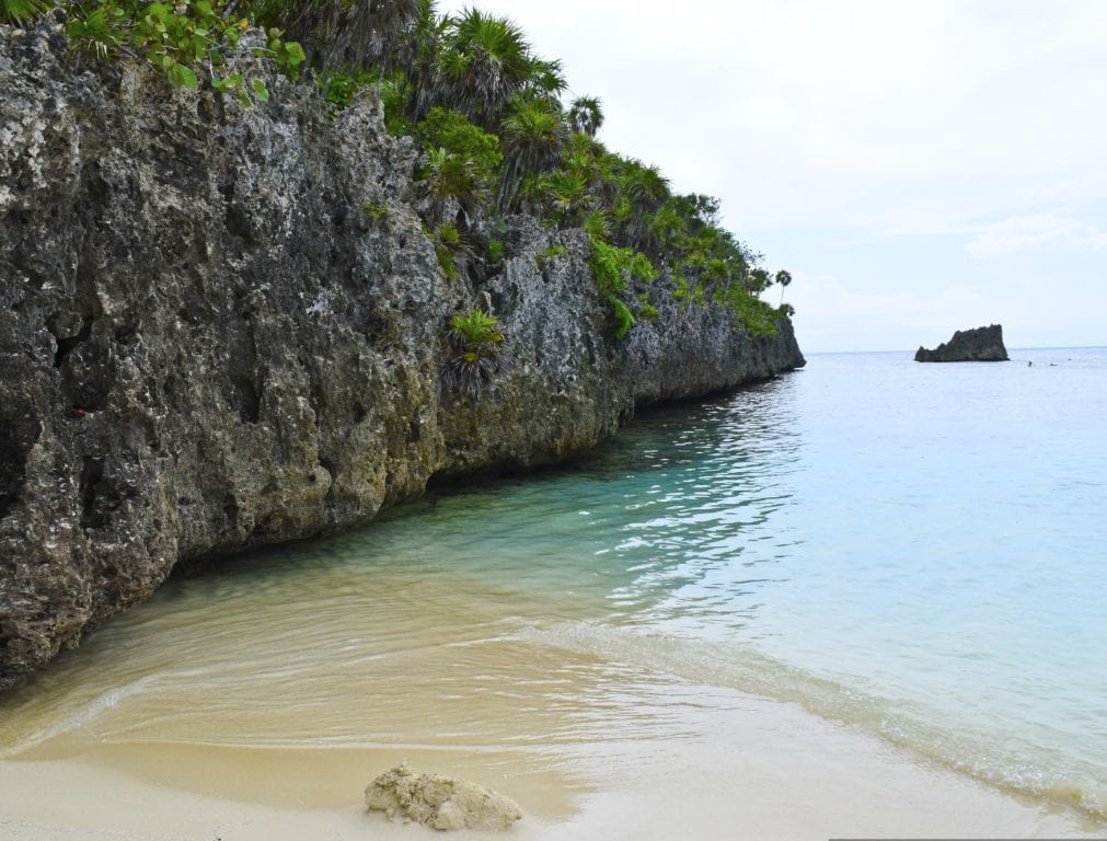 roatan-657960 (1)